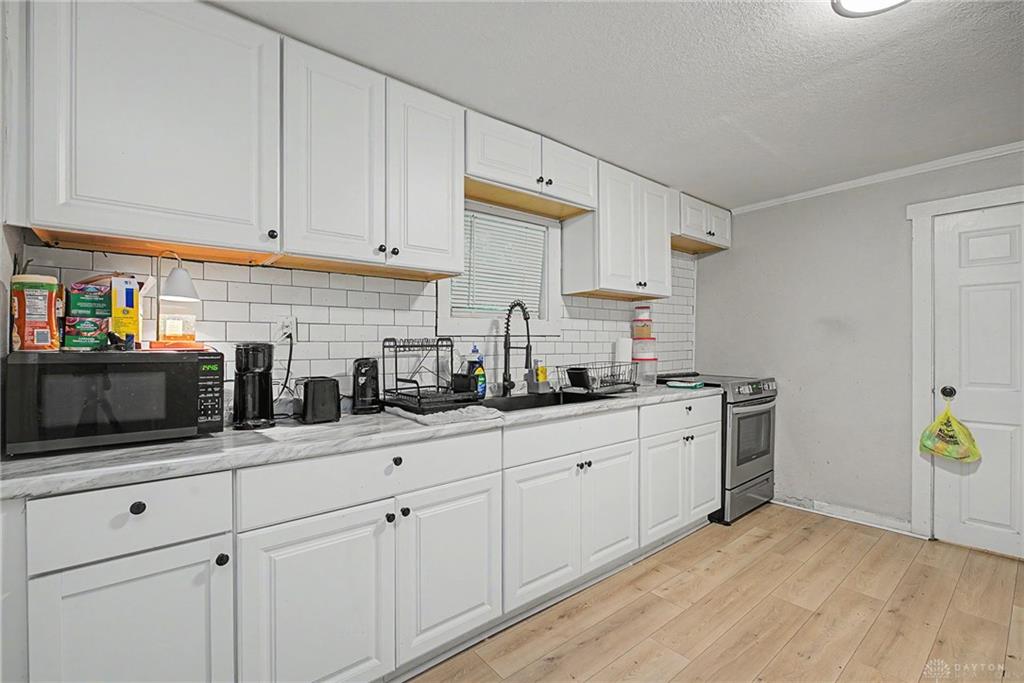 533 Parrot Property Photo 8