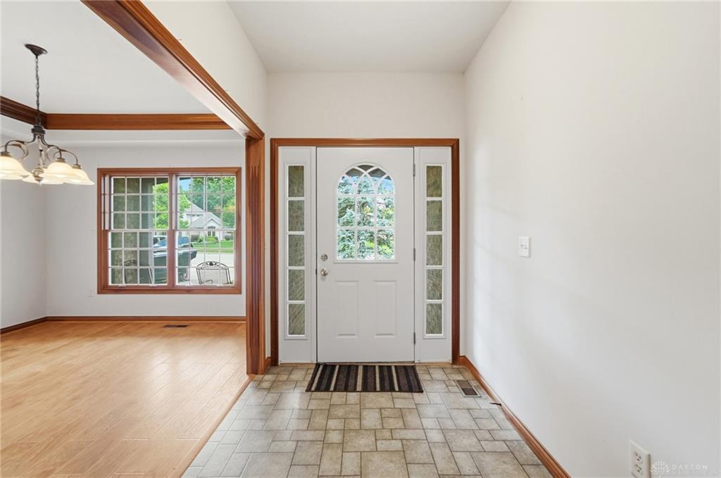 1424 Cole Property Photo 7