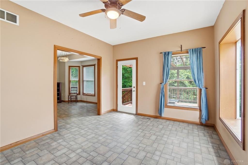 1424 Cole Property Photo 29