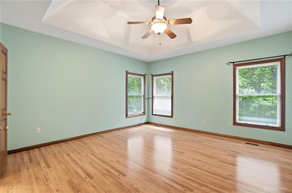 1424 Cole Property Photo 31