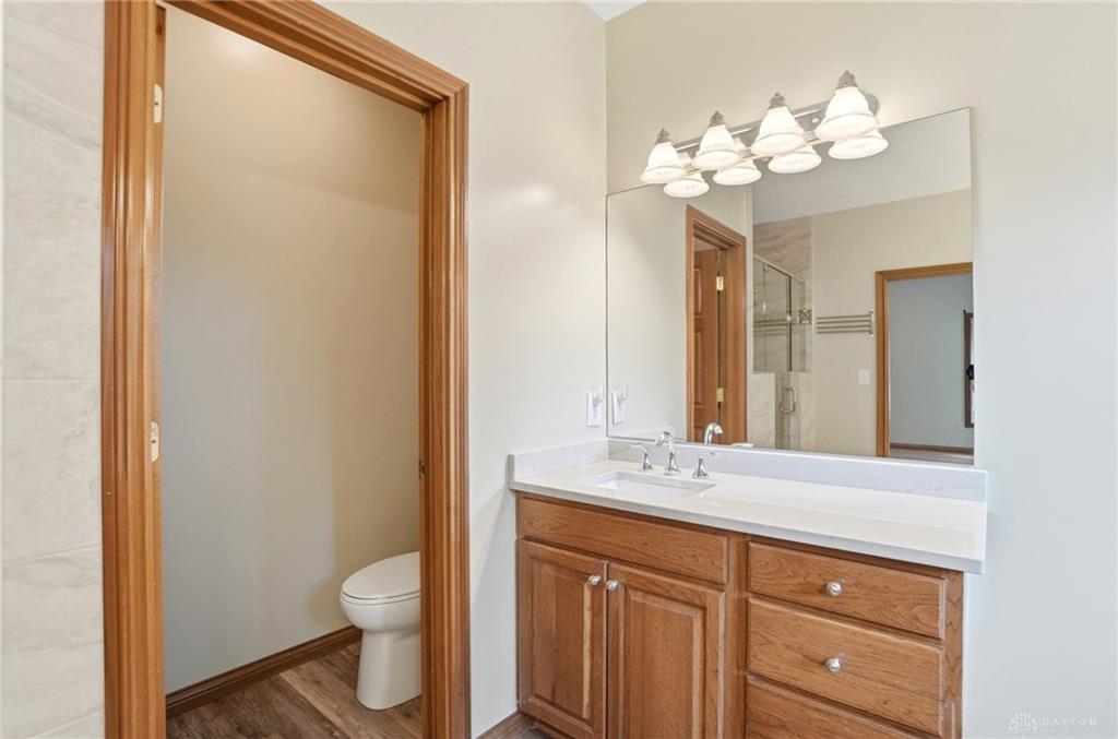 1424 Cole Property Photo 35