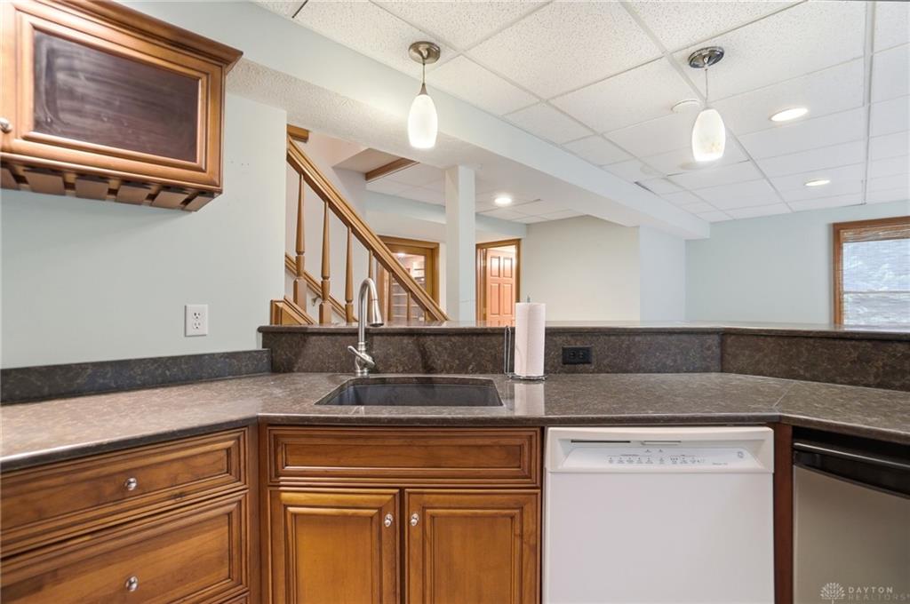 1424 Cole Property Photo 49