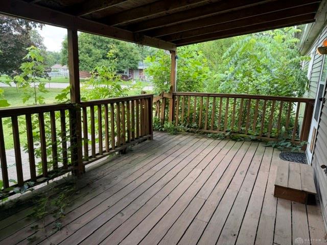 226 Hardacre Property Photo 5
