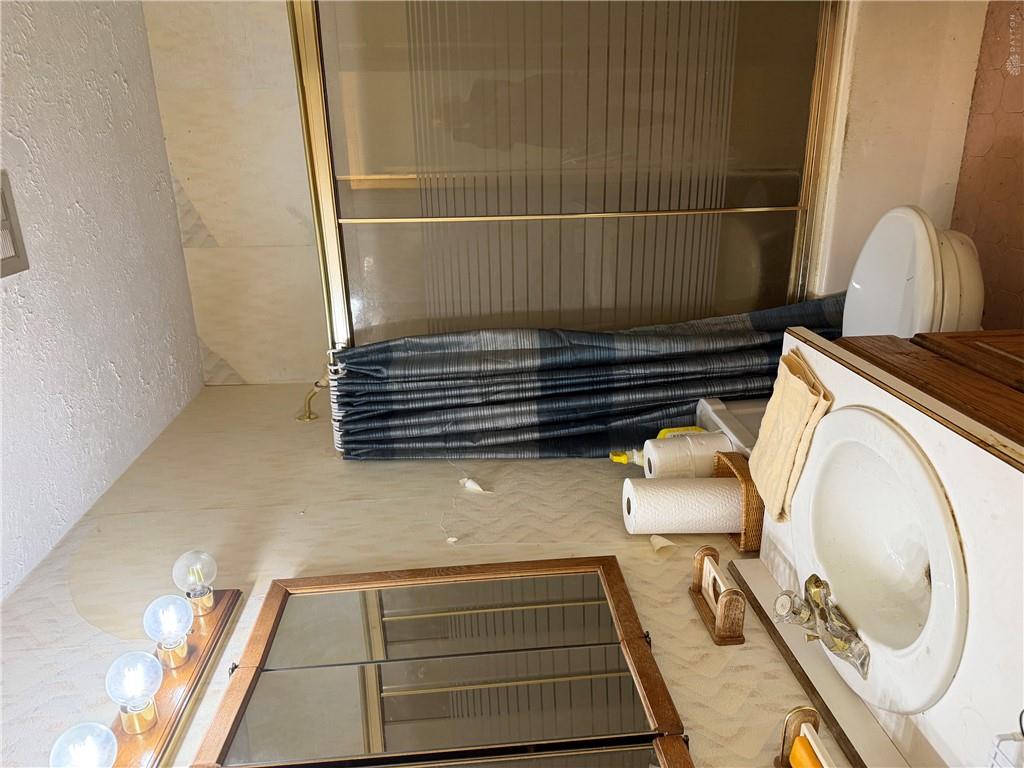 226 Hardacre Property Photo 13