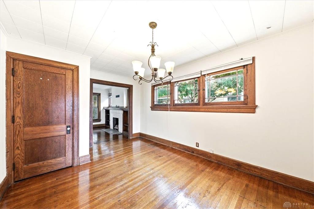 39 Cliff Property Photo 7
