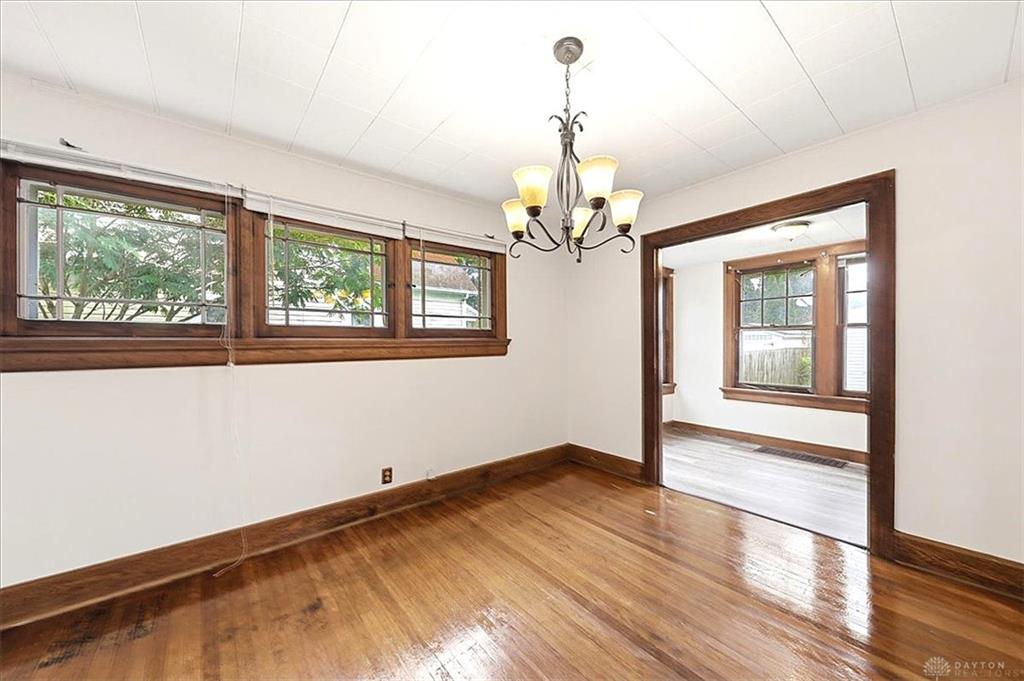 39 Cliff Property Photo 8