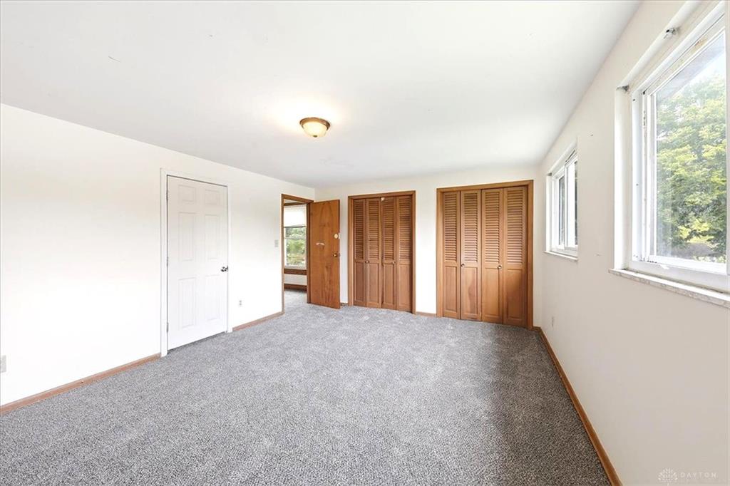 39 Cliff Property Photo 15
