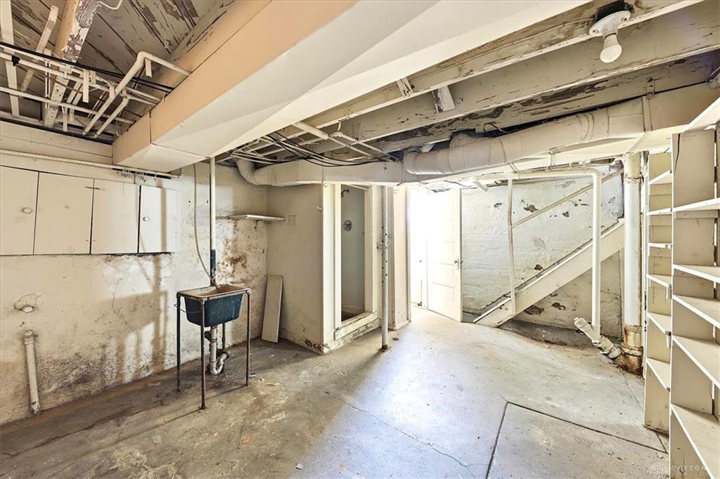 39 Cliff Property Photo 23