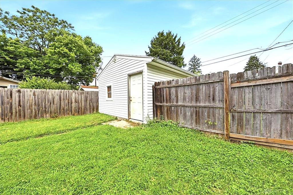 39 Cliff Property Photo 27