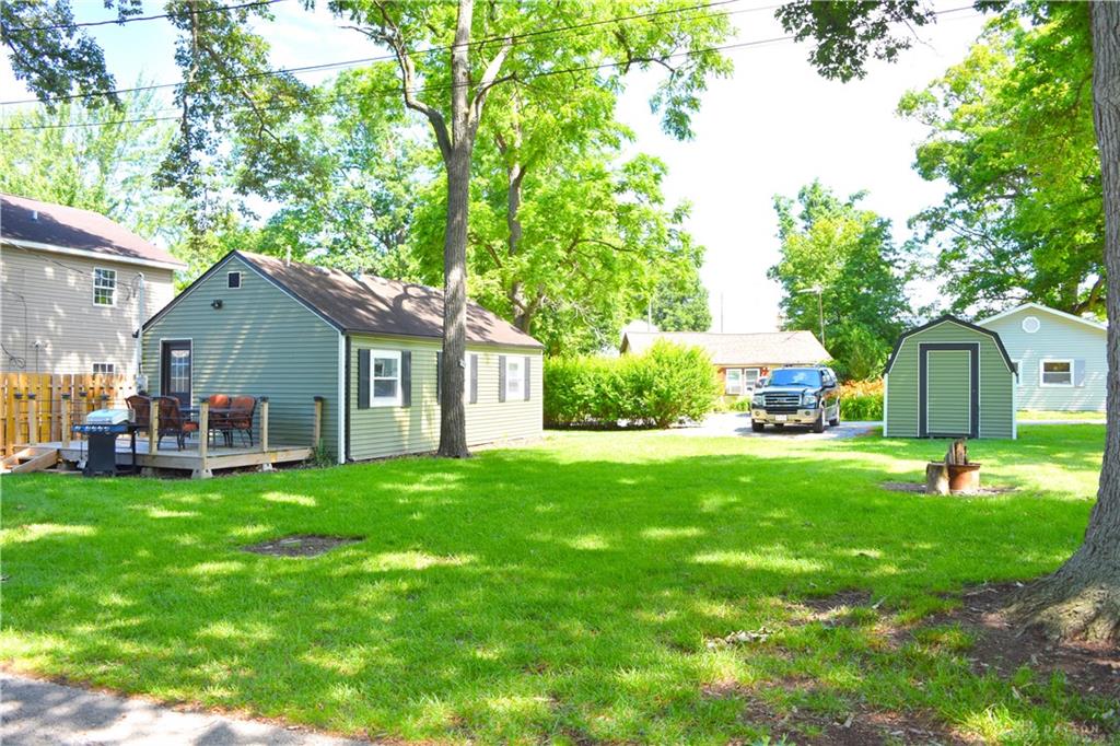 13304 Luthman Property Photo 5