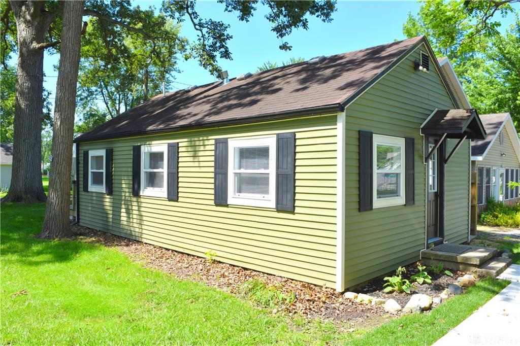 13304 Luthman Property Photo 8