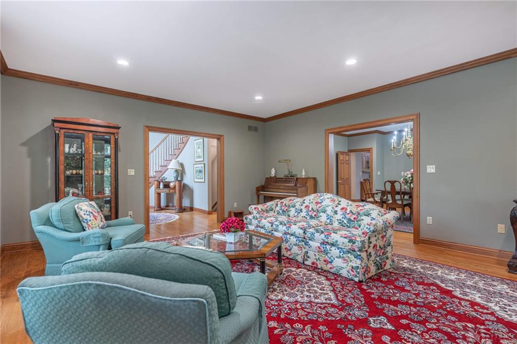 514 Shambord Property Photo 8