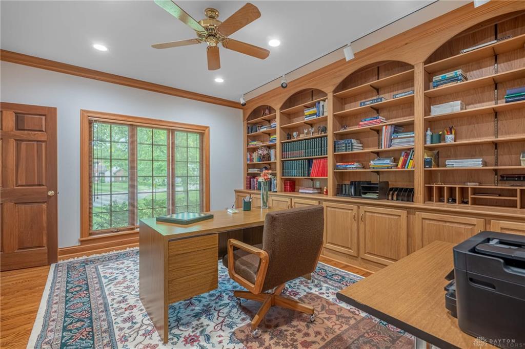 514 Shambord Property Photo 32