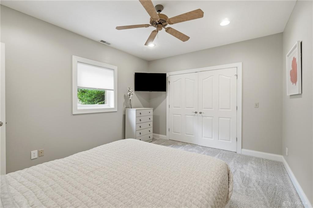 295 N Hills Property Photo 46
