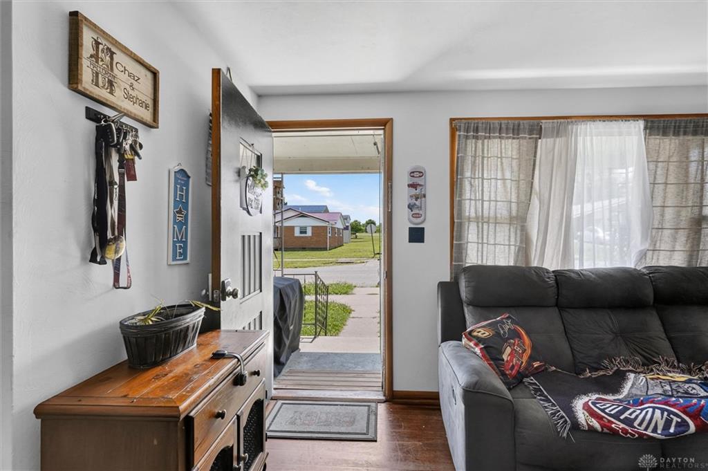 615 Mckell Property Photo 4