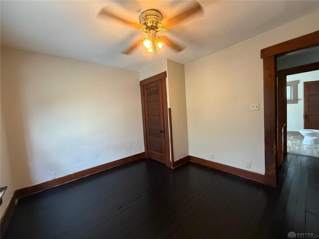 23 E Parkwood Property Photo 15