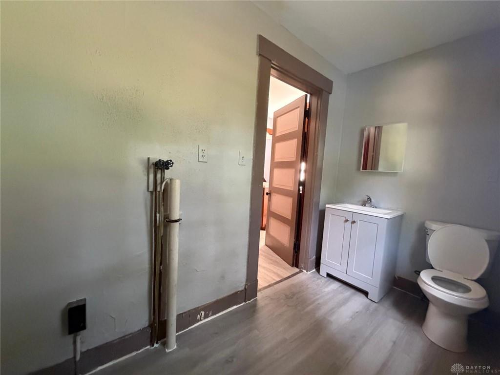 23 E Parkwood Property Photo 18
