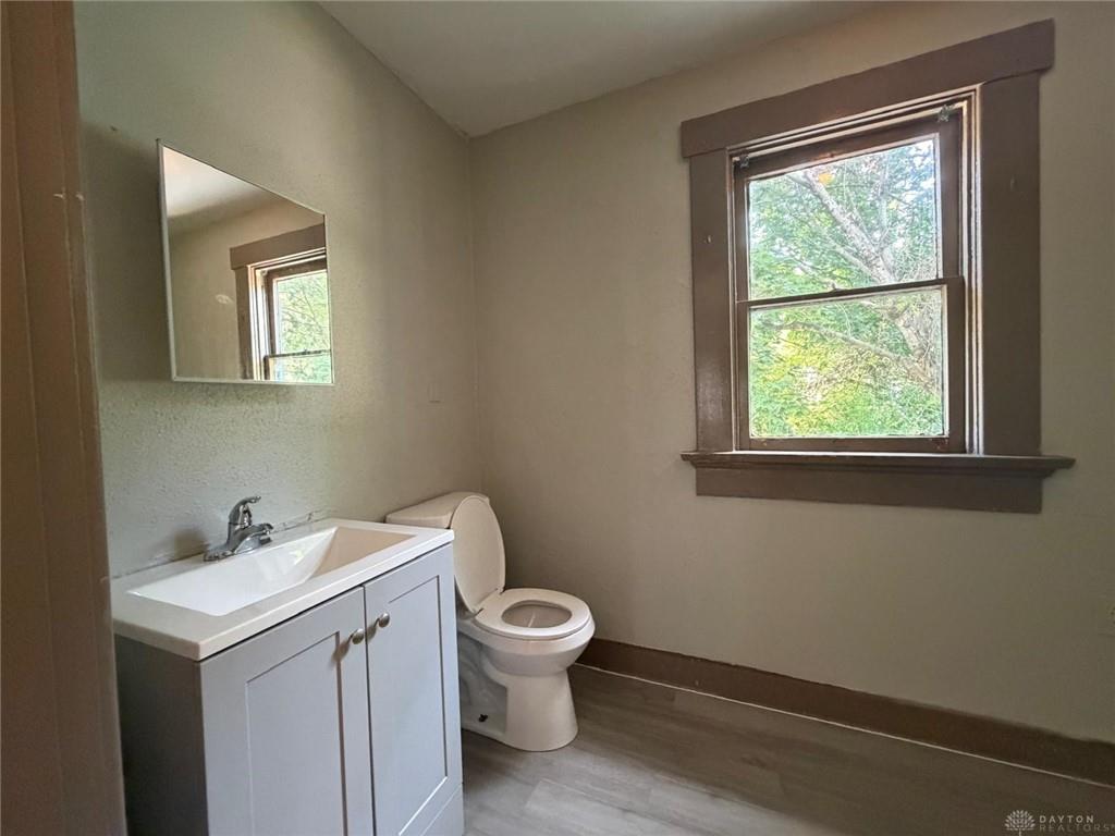 23 E Parkwood Property Photo 19