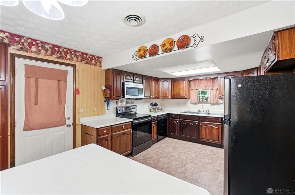 4756 Whitehead Property Photo 12