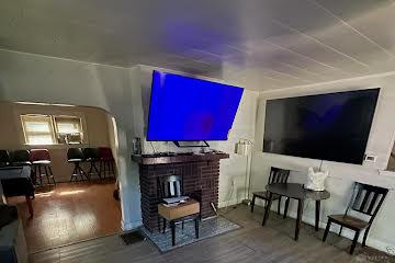 900 Crestmore Property Photo 4
