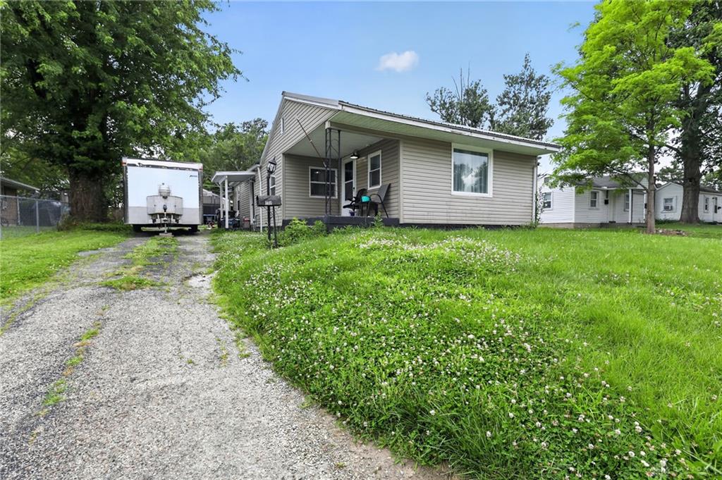1005 Aukerman Property Photo 1