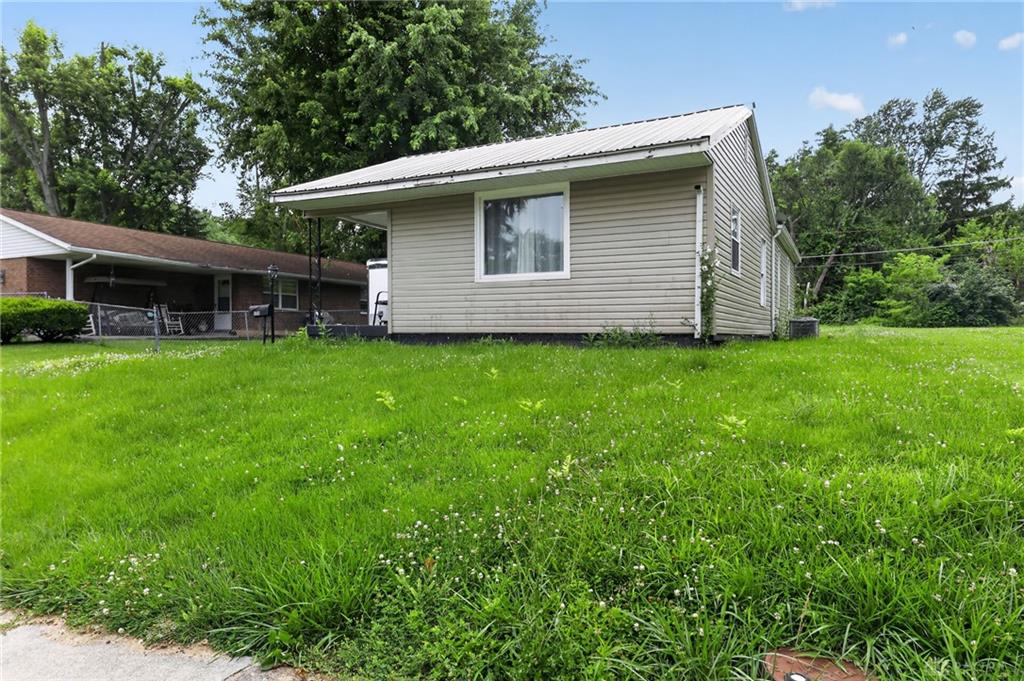 1005 Aukerman Property Photo 31