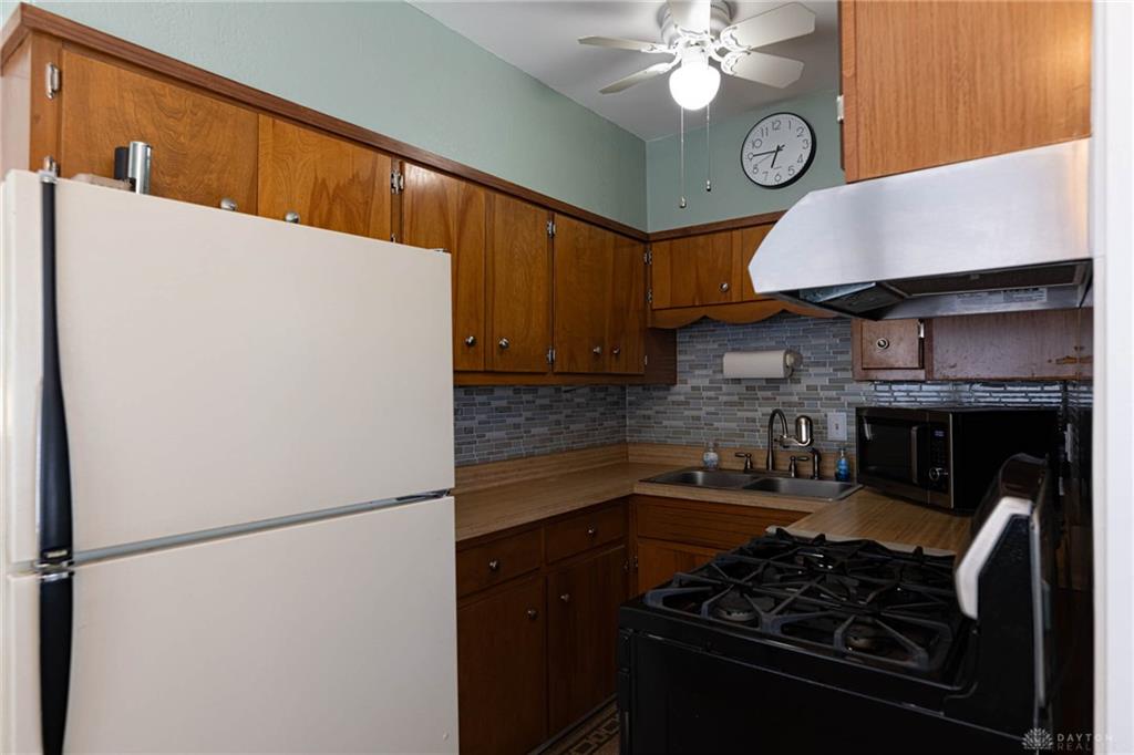 1714 Rosemont Property Photo 13