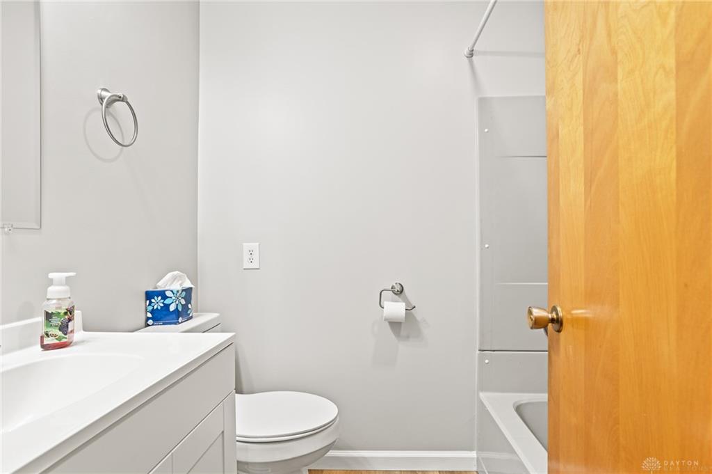 535 Barnhart Property Photo 31