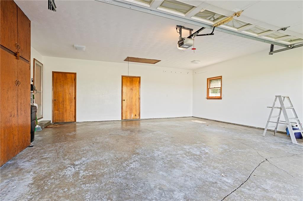 535 Barnhart Property Photo 34