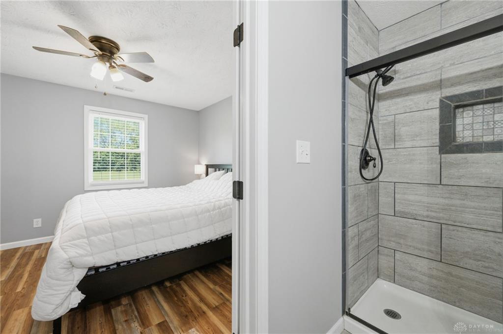 5887 Farmers B Property Photo 35