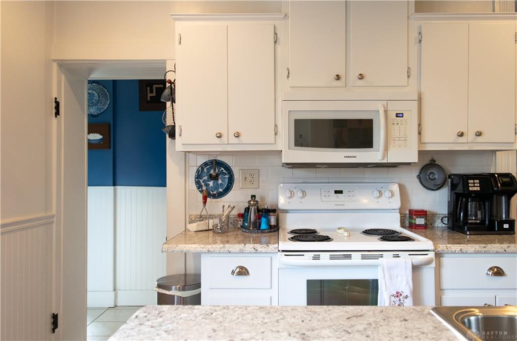113 E South Property Photo 46