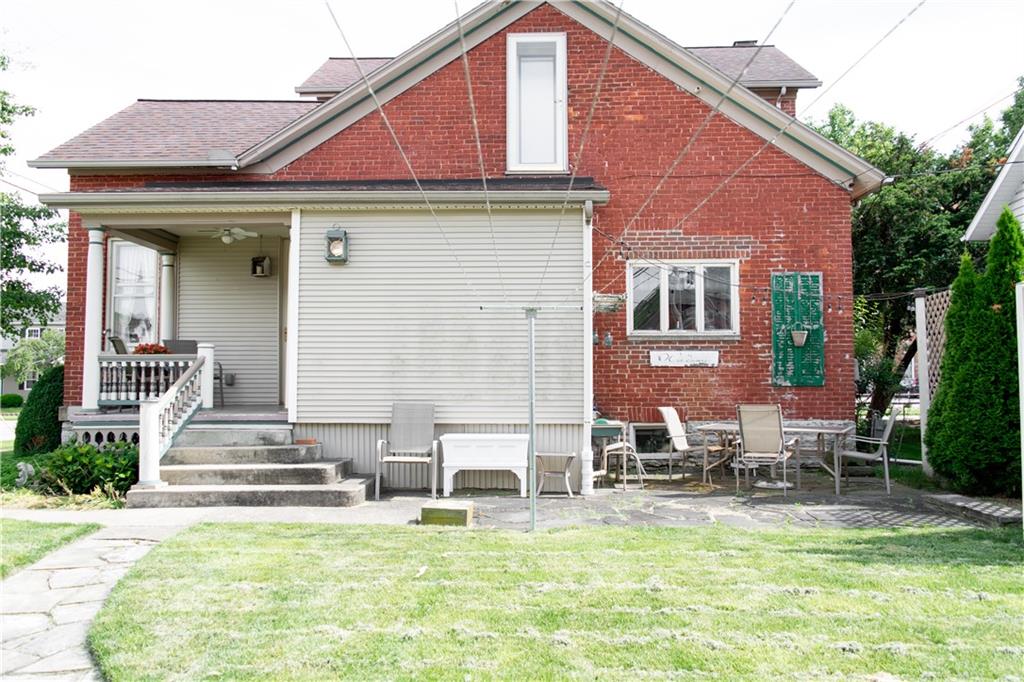 113 E South Property Photo 50