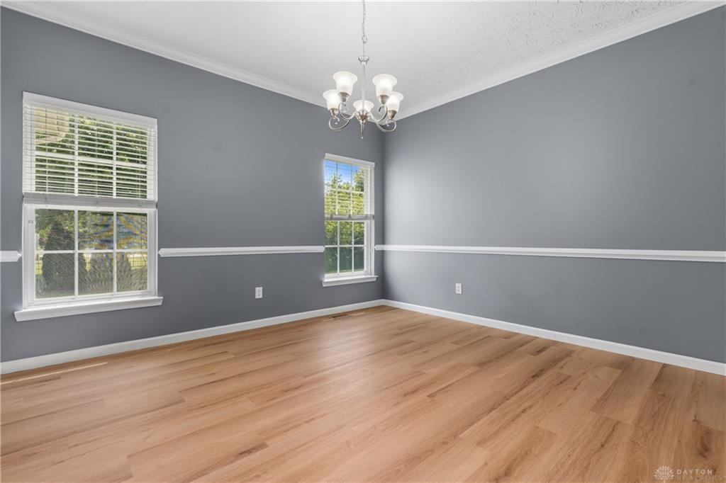 9120 Surrey Gate Property Photo 15
