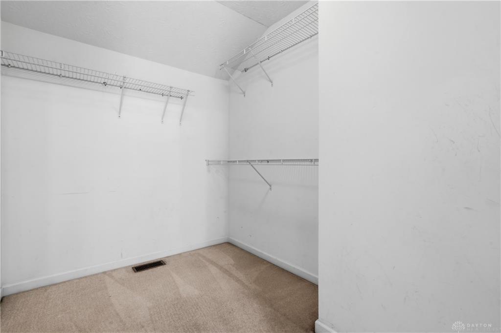 9120 Surrey Gate Property Photo 24