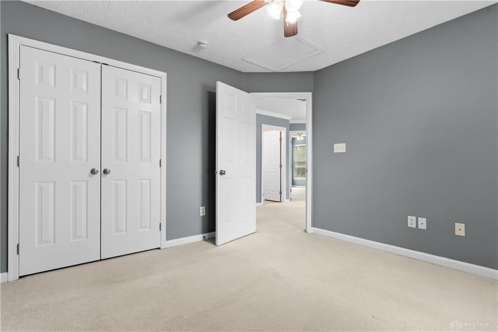 9120 Surrey Gate Property Photo 31
