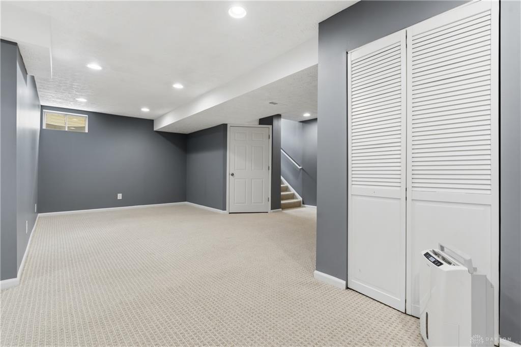 9120 Surrey Gate Property Photo 41