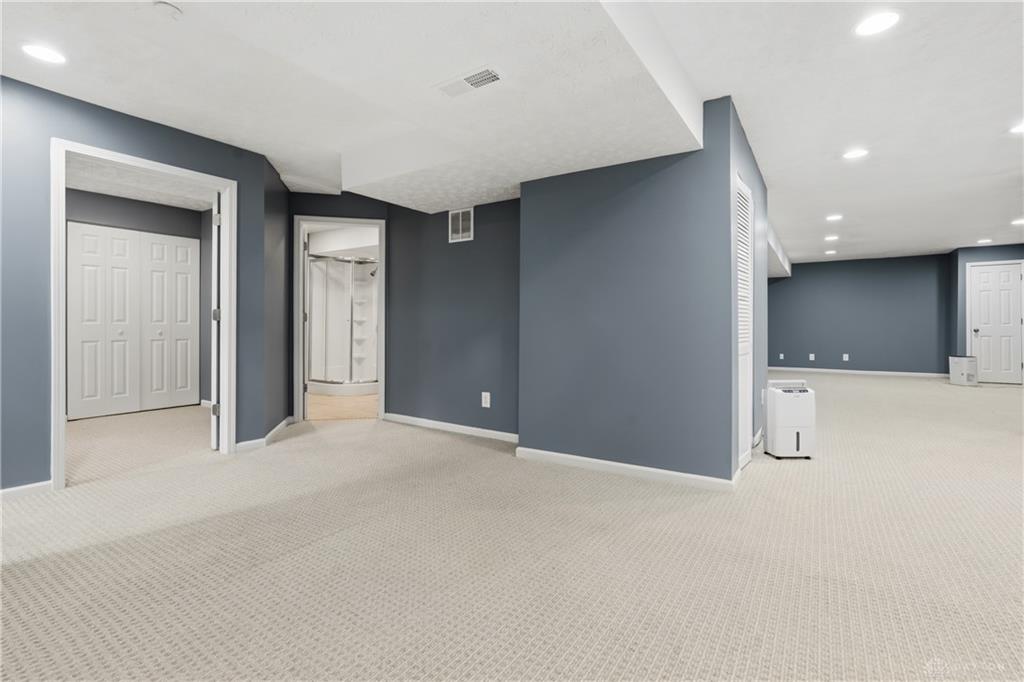 9120 Surrey Gate Property Photo 44