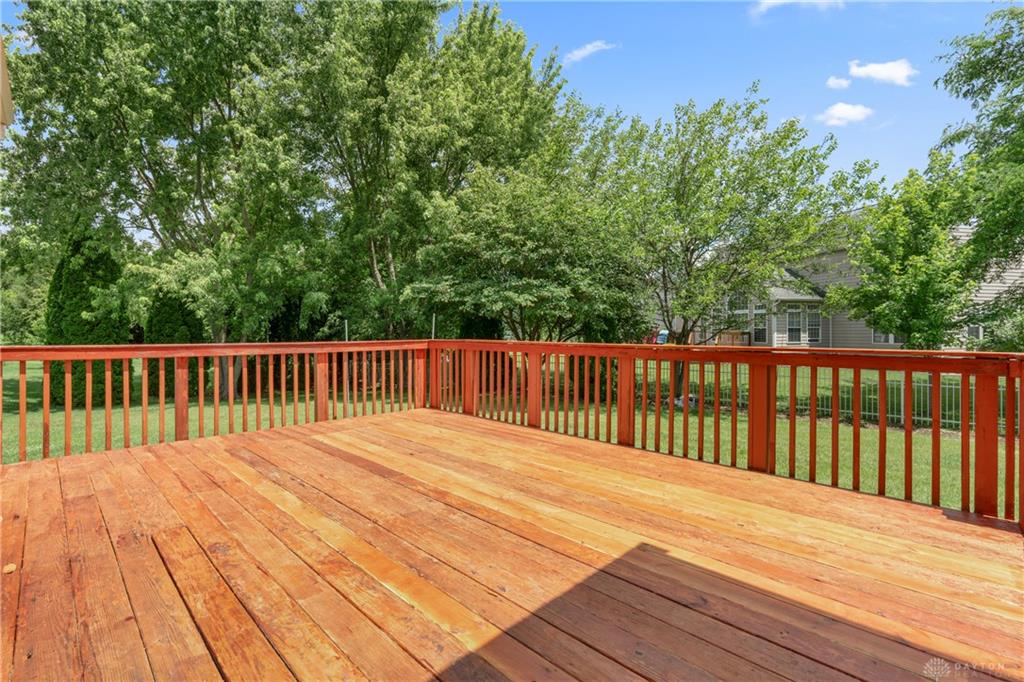 9120 Surrey Gate Property Photo 46