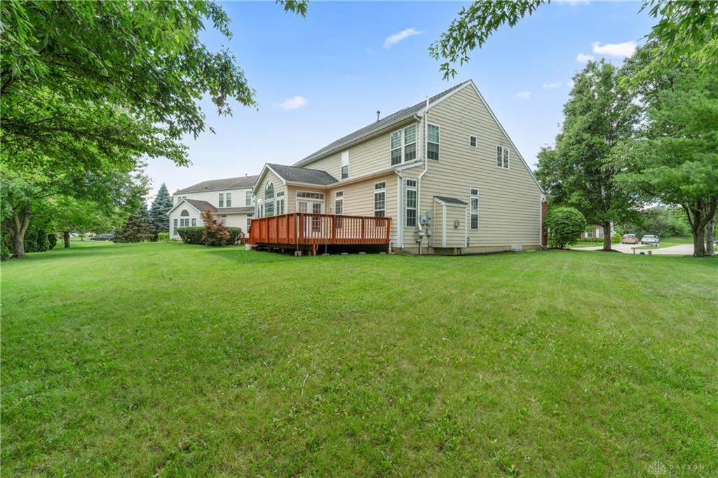 9120 Surrey Gate Property Photo 49