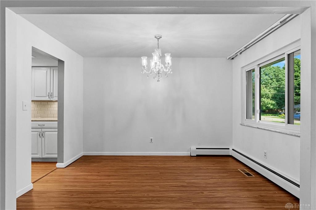 991 Stanwick Property Photo 8