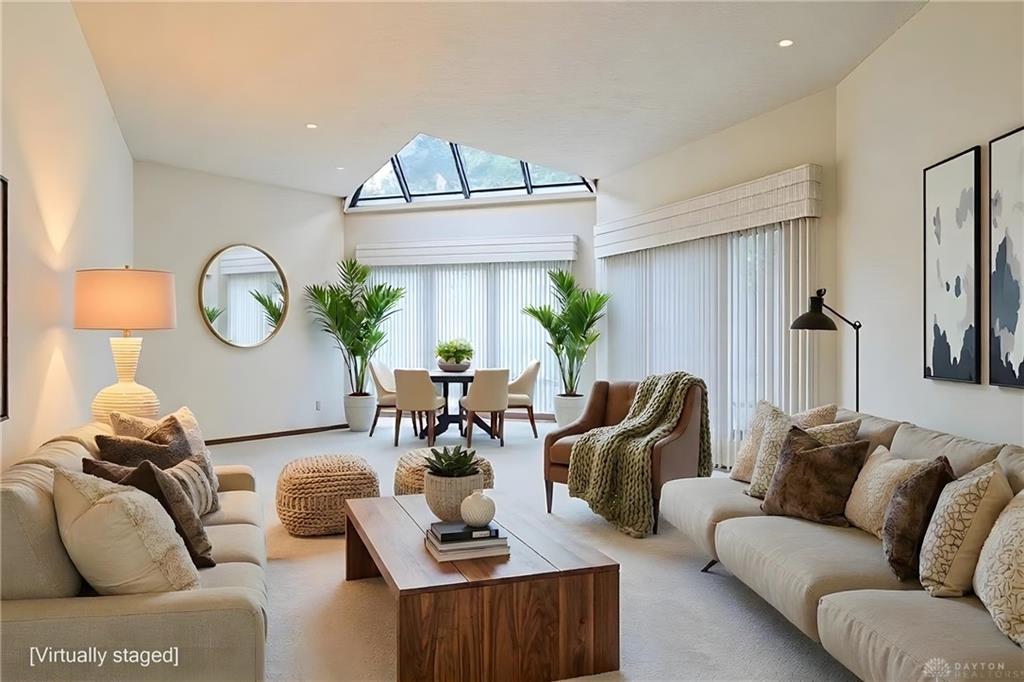 9040 S Normandy Property Photo 12