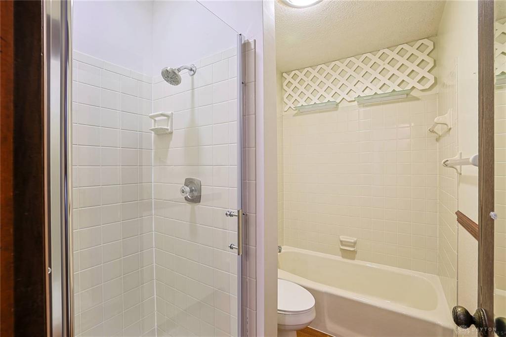 9040 S Normandy Property Photo 33