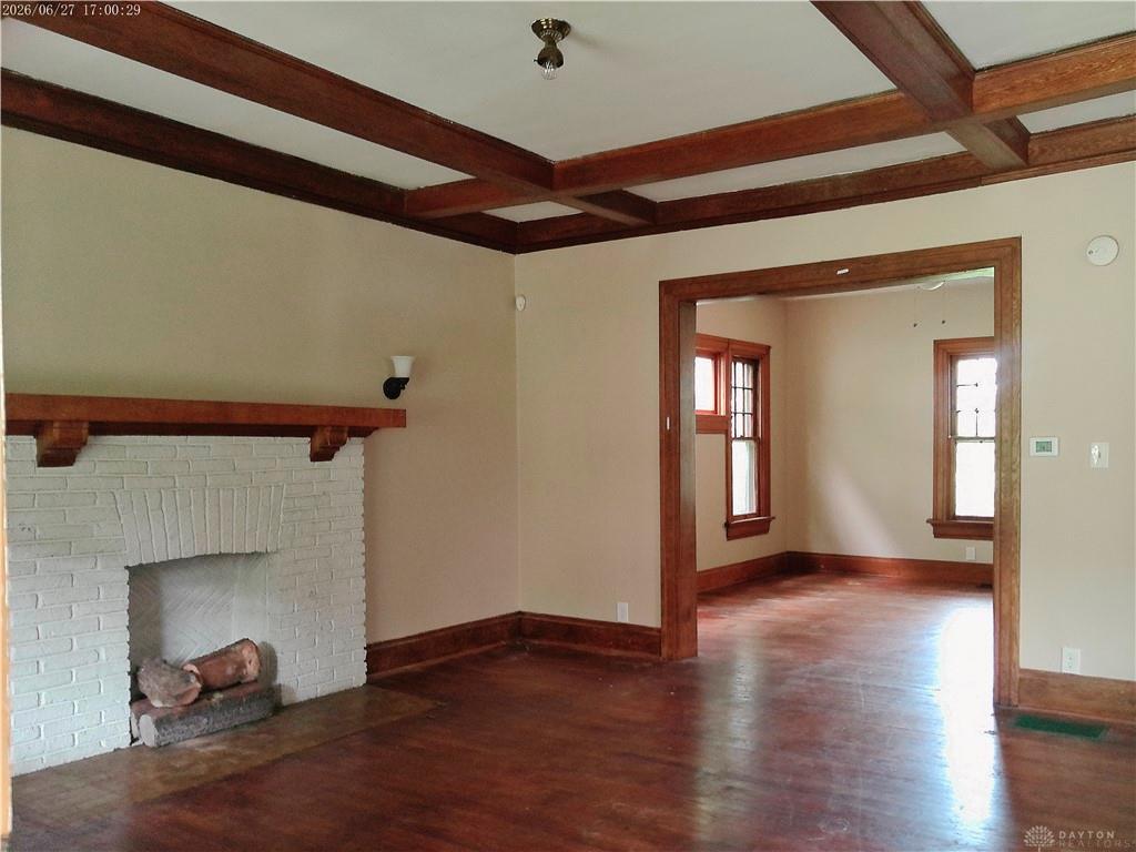 830 Manhattan Property Photo 2