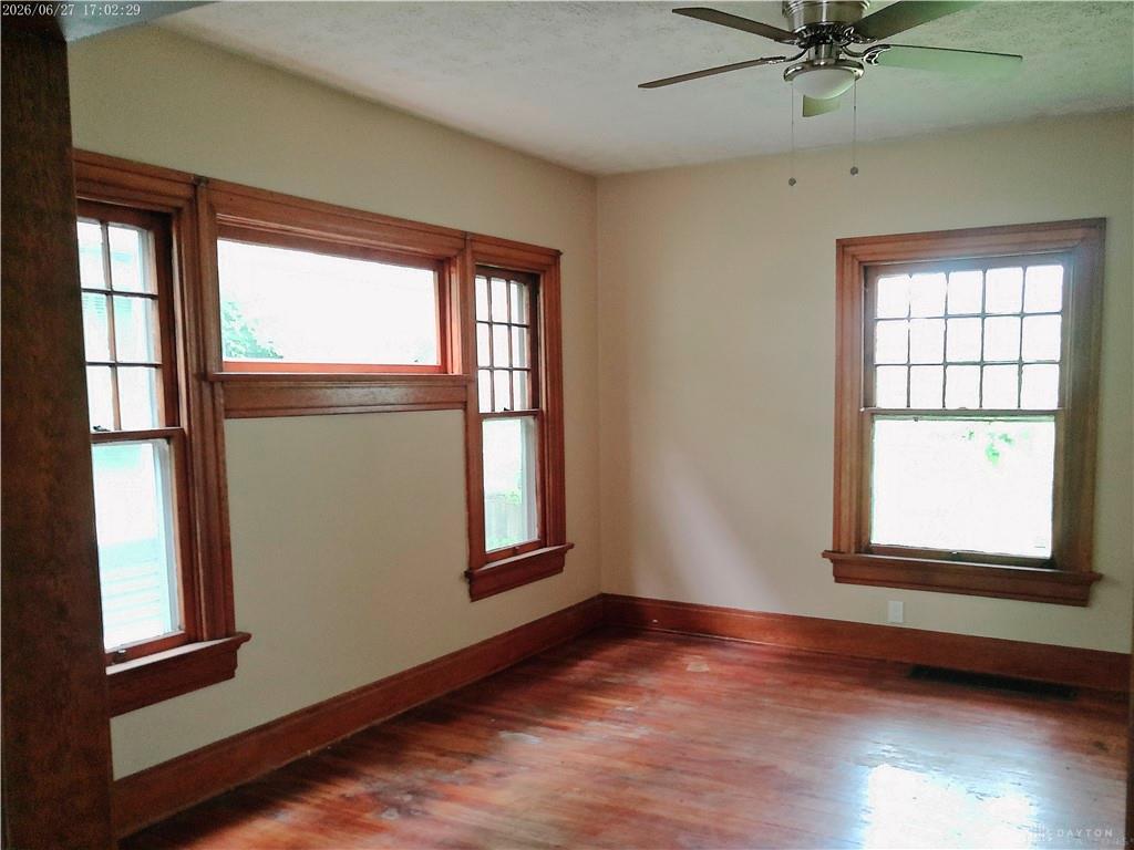 830 Manhattan Property Photo 5