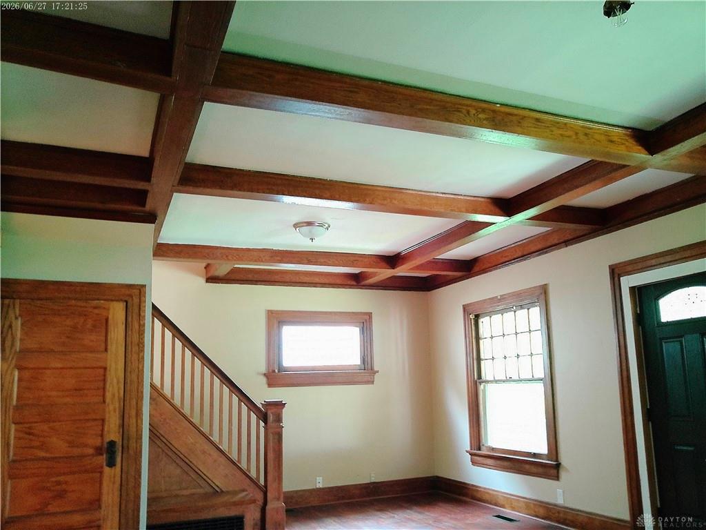 830 Manhattan Property Photo 7