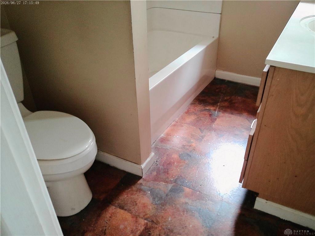 830 Manhattan Property Photo 13