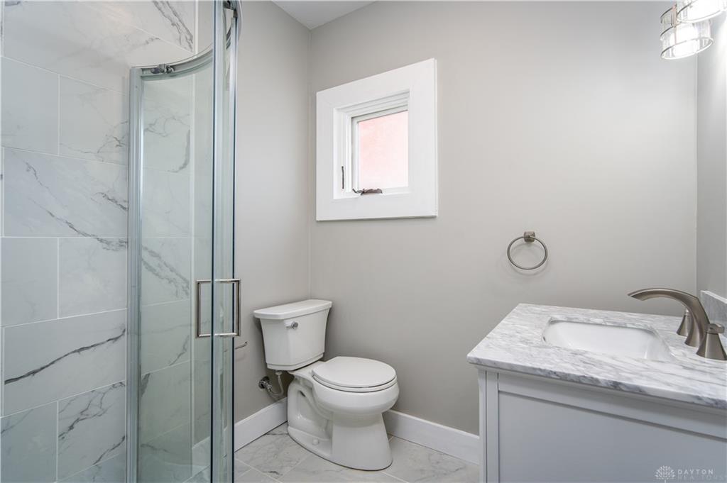 913 Charlotte Property Photo 23