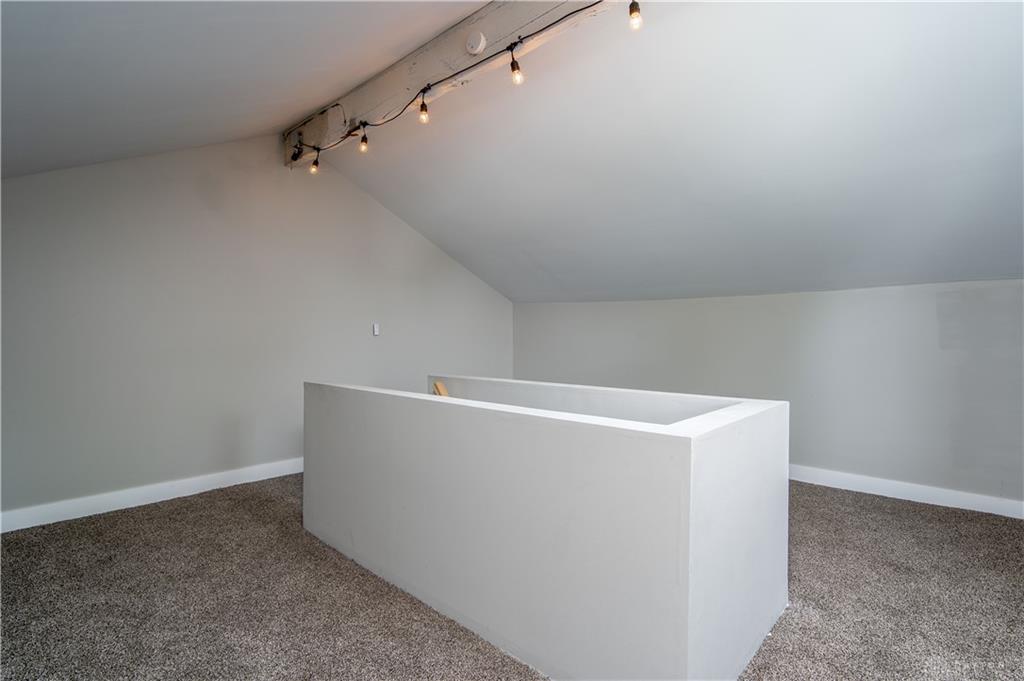 913 Charlotte Property Photo 27