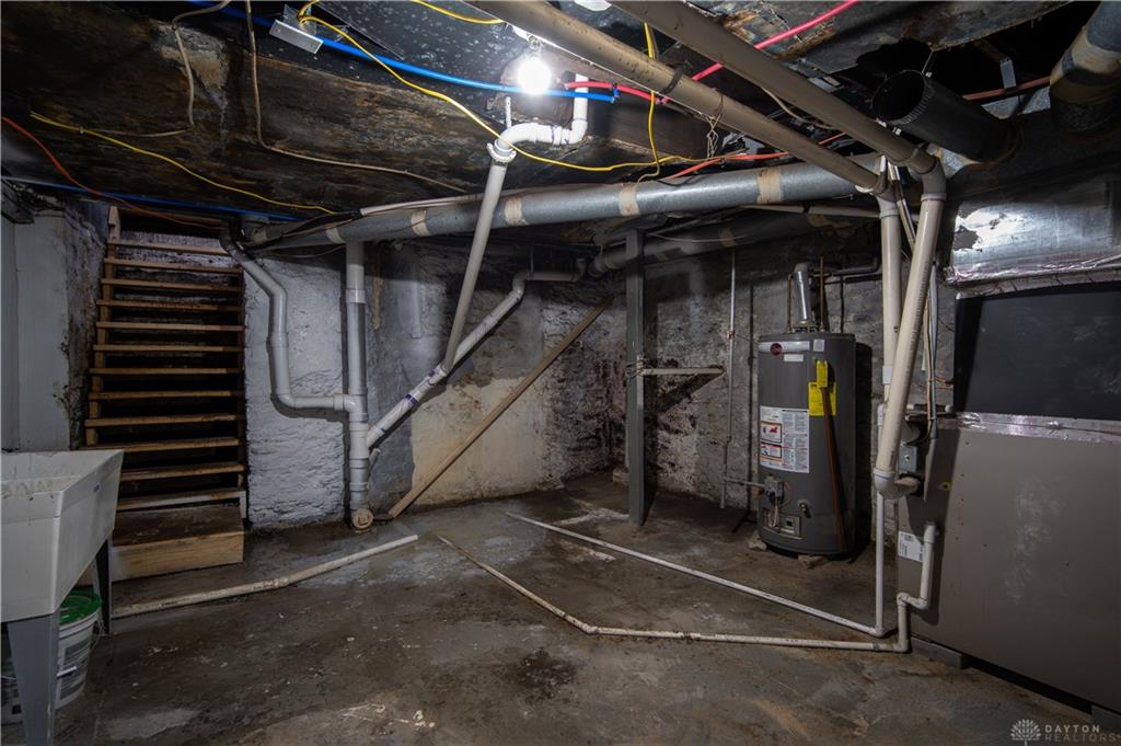 913 Charlotte Property Photo 30