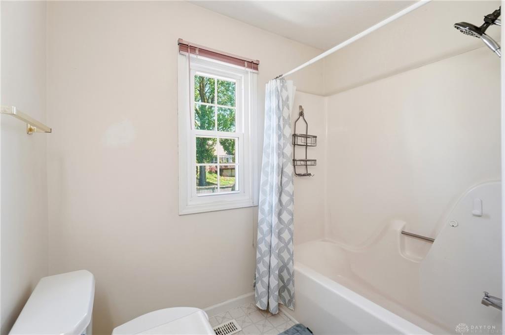 4529 Rosemont Property Photo 43